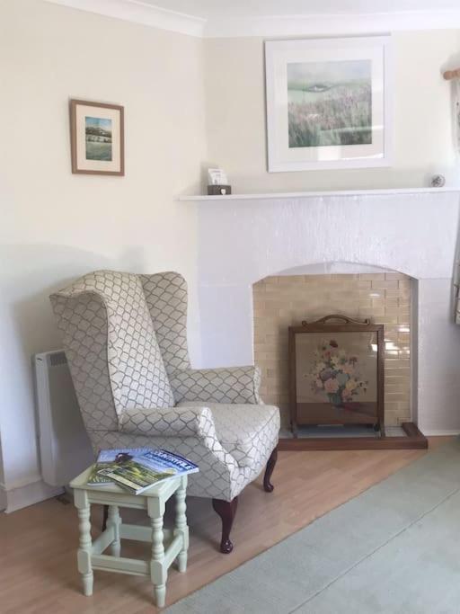No 96 Chapel Lane - Self Contained Cottage In The Heart Of Butleigh Bagian luar foto