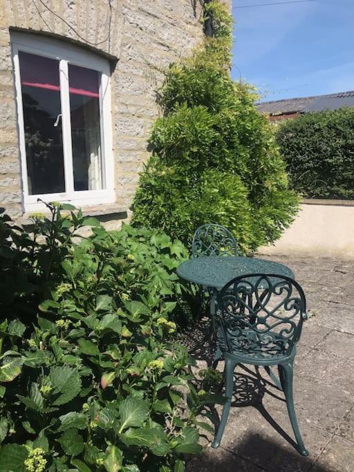No 96 Chapel Lane - Self Contained Cottage In The Heart Of Butleigh Bagian luar foto